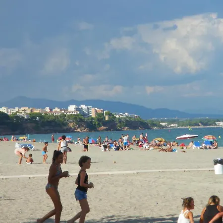 Apartament Del Mar Apartment *